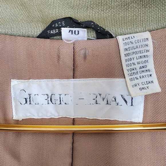 90s vintage Giorgio Armani double-breasted trench coat. Cotton/wool. Green - Picture 8 of 9